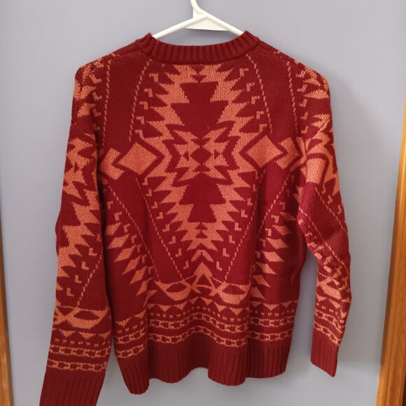 Wonderly  Empire Adore Texture Crewneck Sweater, size M (NWOT) - Picture 2 of 3